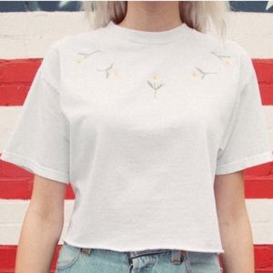 Brandy Melville John Gale Daisy tee